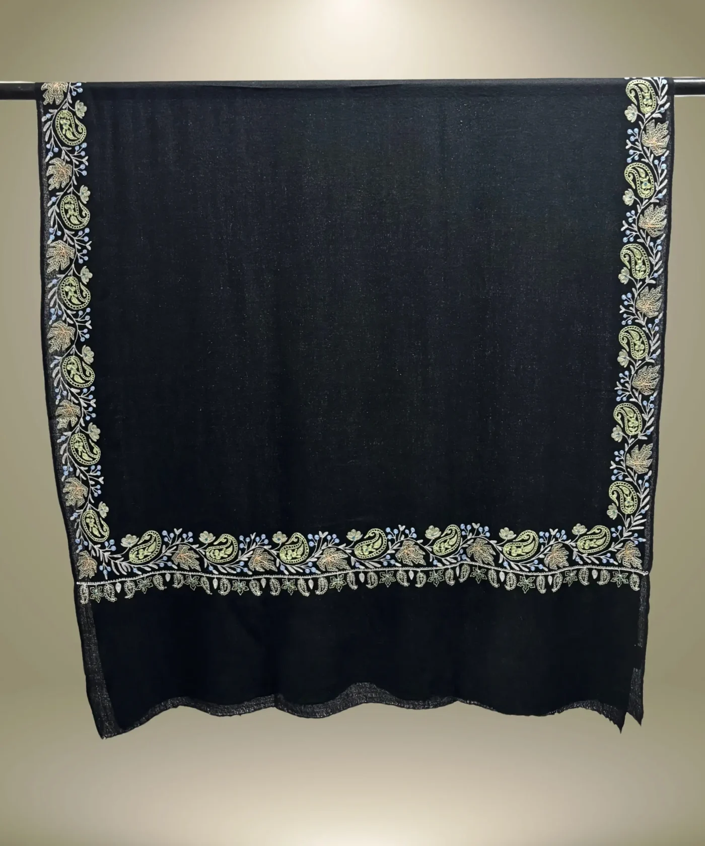 Black Pashmina Cashmere Shawl With Aari Hand Embroidery - Image 3