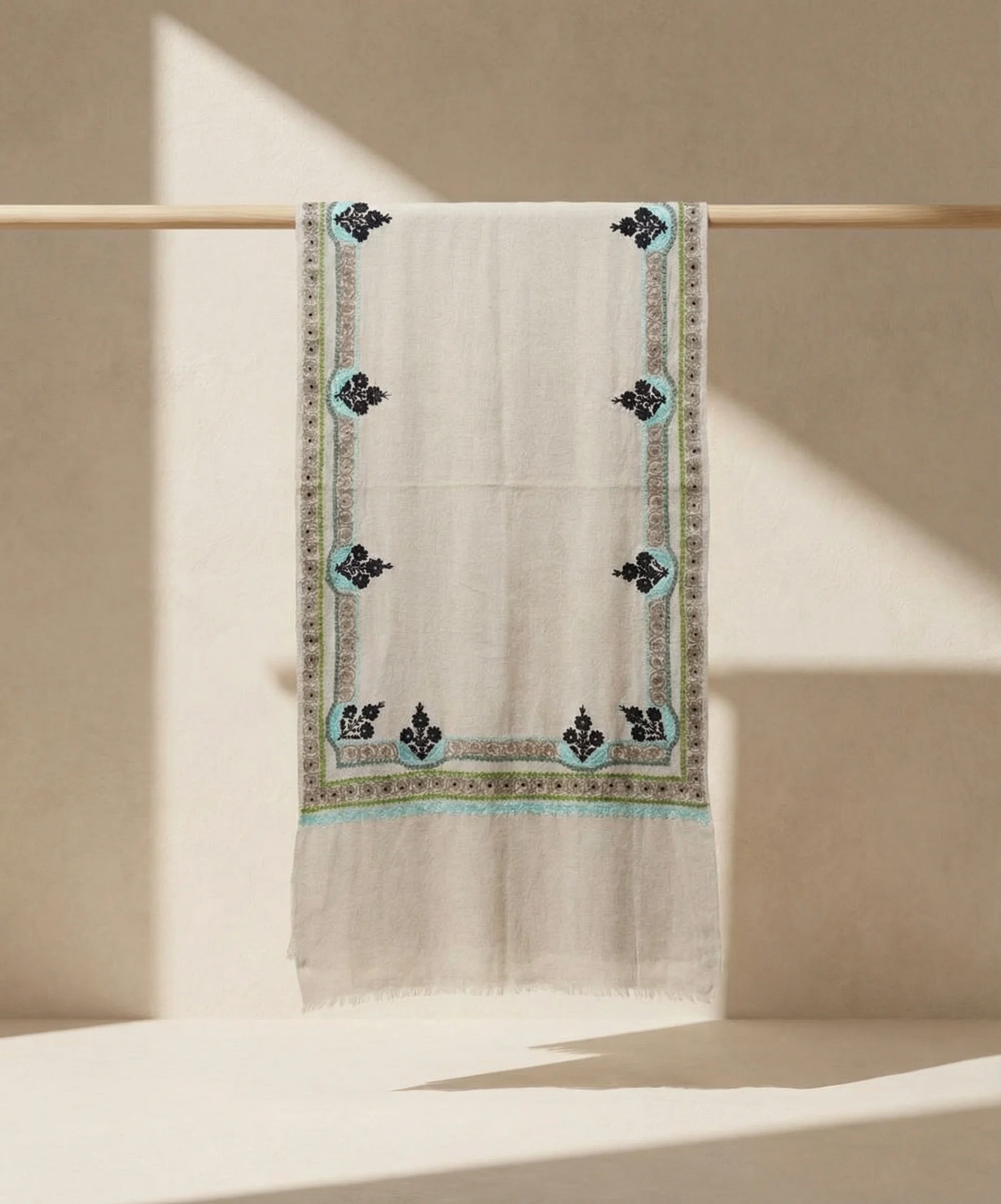 White Pashmina Cashmere Stole With Floral Aari Work and Zari Embroidery - Image 2