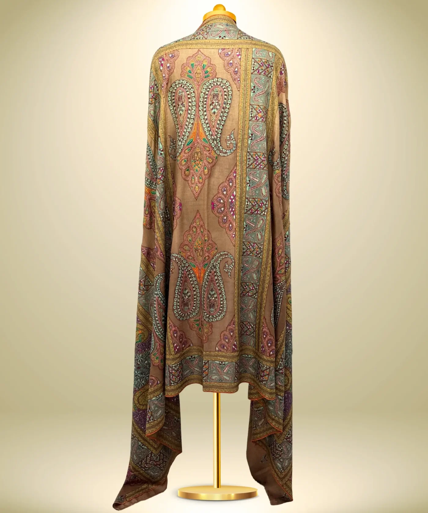 Handmade Pashmina Jamawar Shawl With Sozni Embroidery - Image 2
