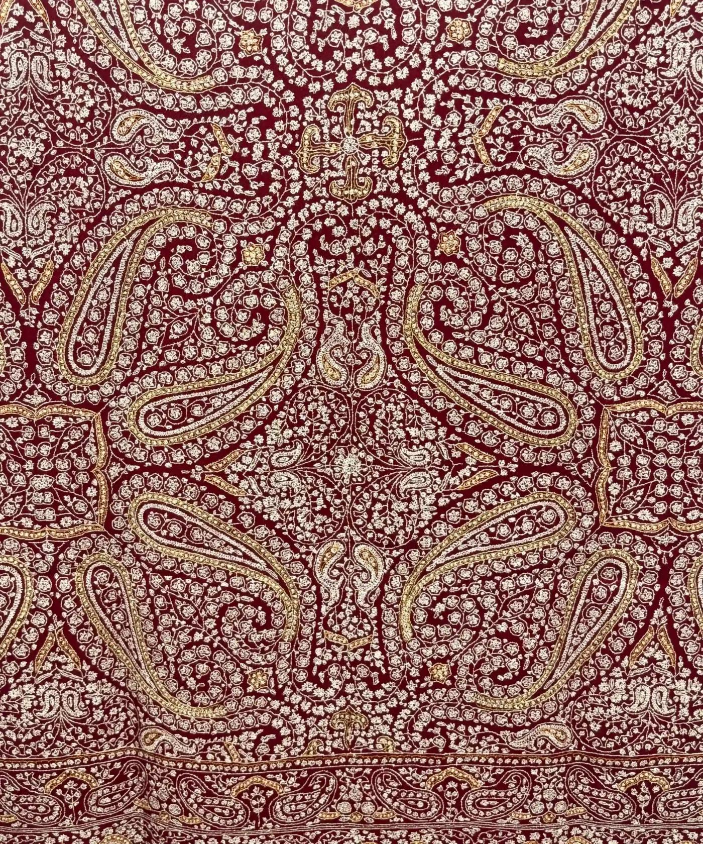 Handmade Jamawar Pashmina Shawl With Sozni Embroidery - Image 2