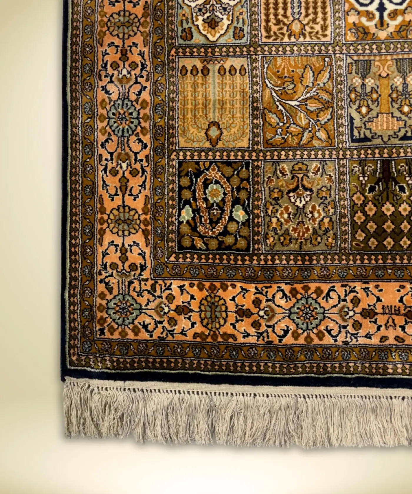 Carpet Handmade Silk On Cotton (2.5 X 4’ft) - Image 12