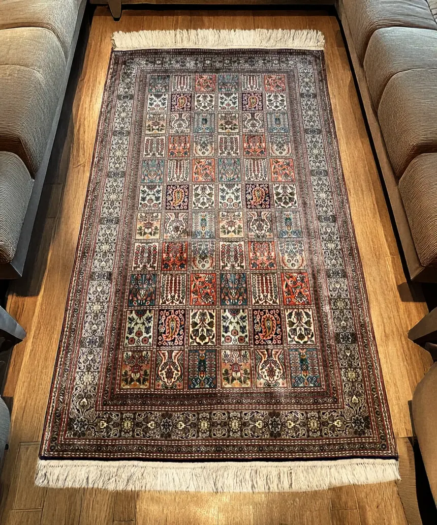 Carpet Handmade Silk ( 3 X 5’Ft.)