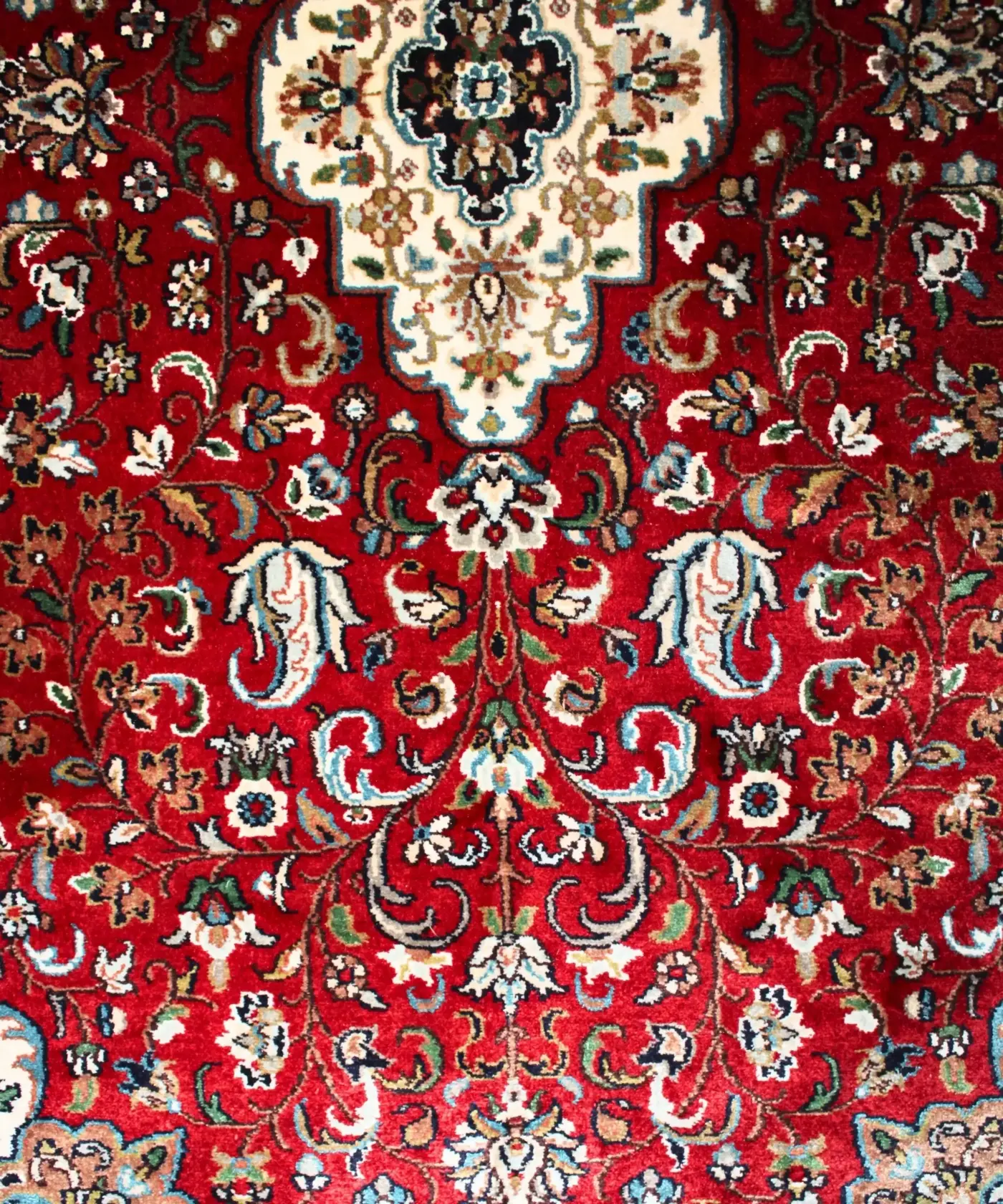Carpet Handmade Silk (2.5’ X 4’Ft) - Image 3