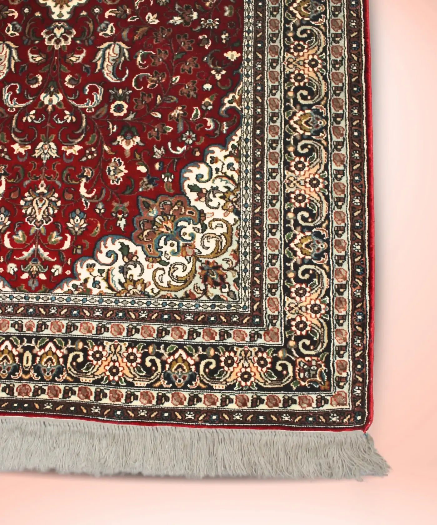 Carpet Handmade Silk (2.5’ X 4’Ft) - Image 4