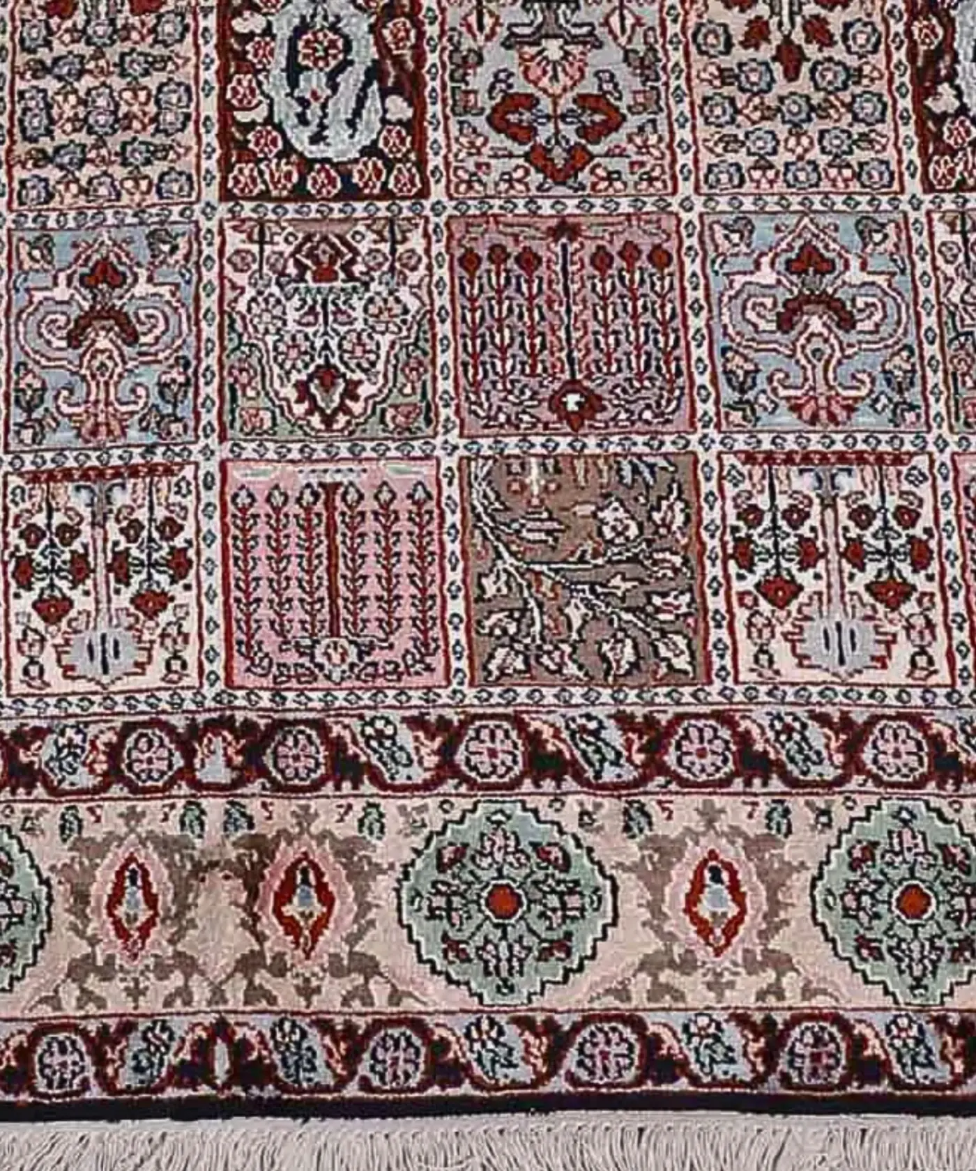 Carpet Handmade Silk (7' x 10'Ft.) - Image 2
