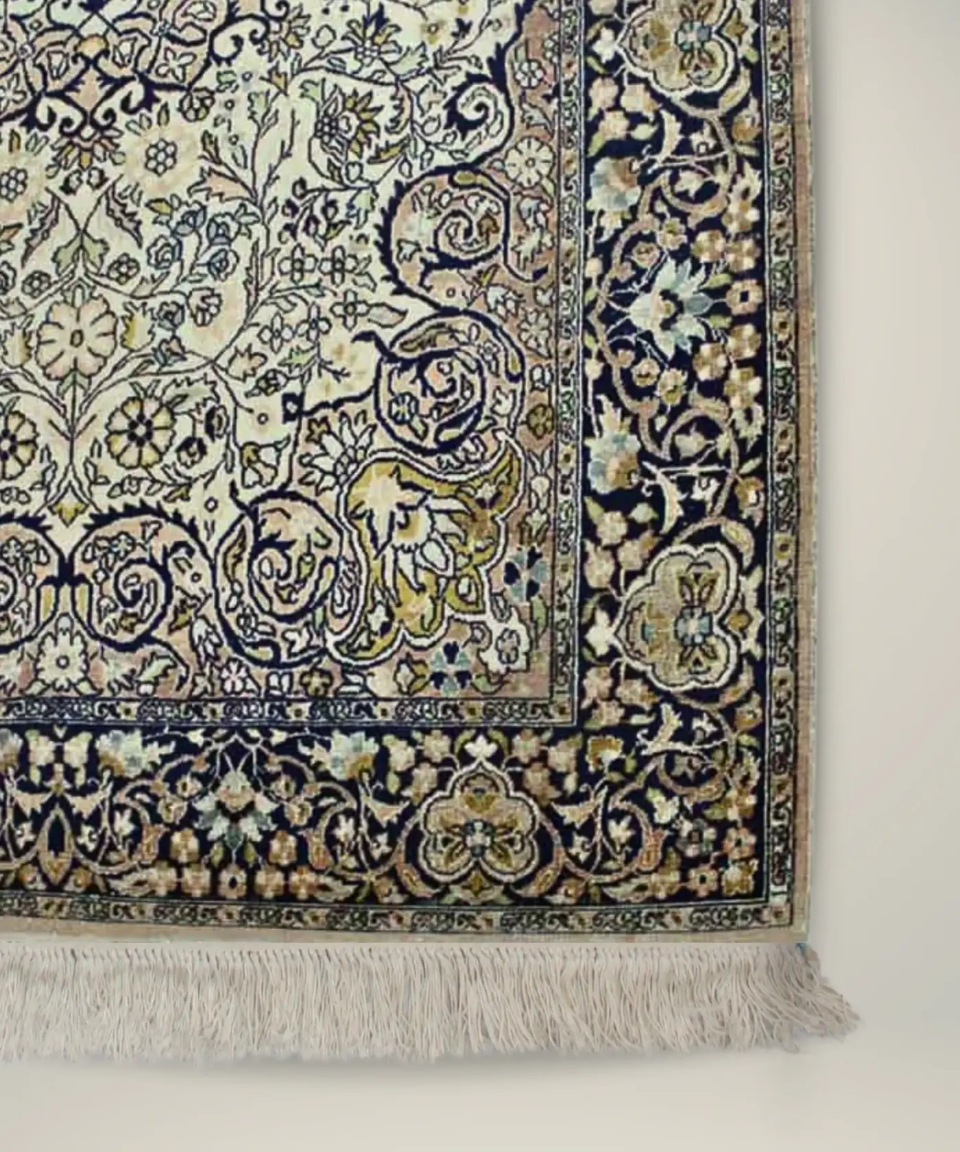 Carpet Handmade Silk On Cotton (4' x 6' Ft.) - Image 2