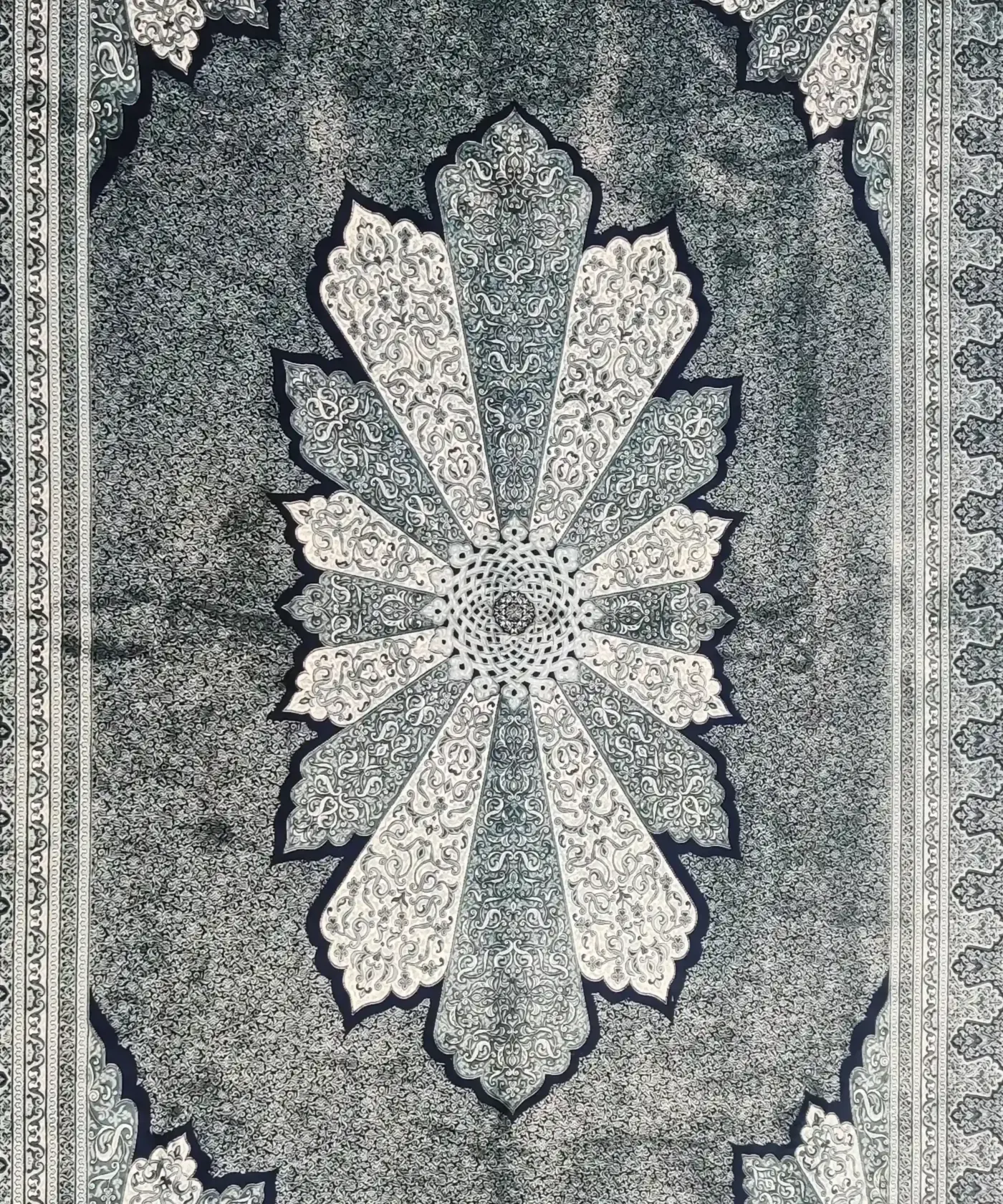 Carpet Silk (6.5'x9.5'Ft) - Image 3