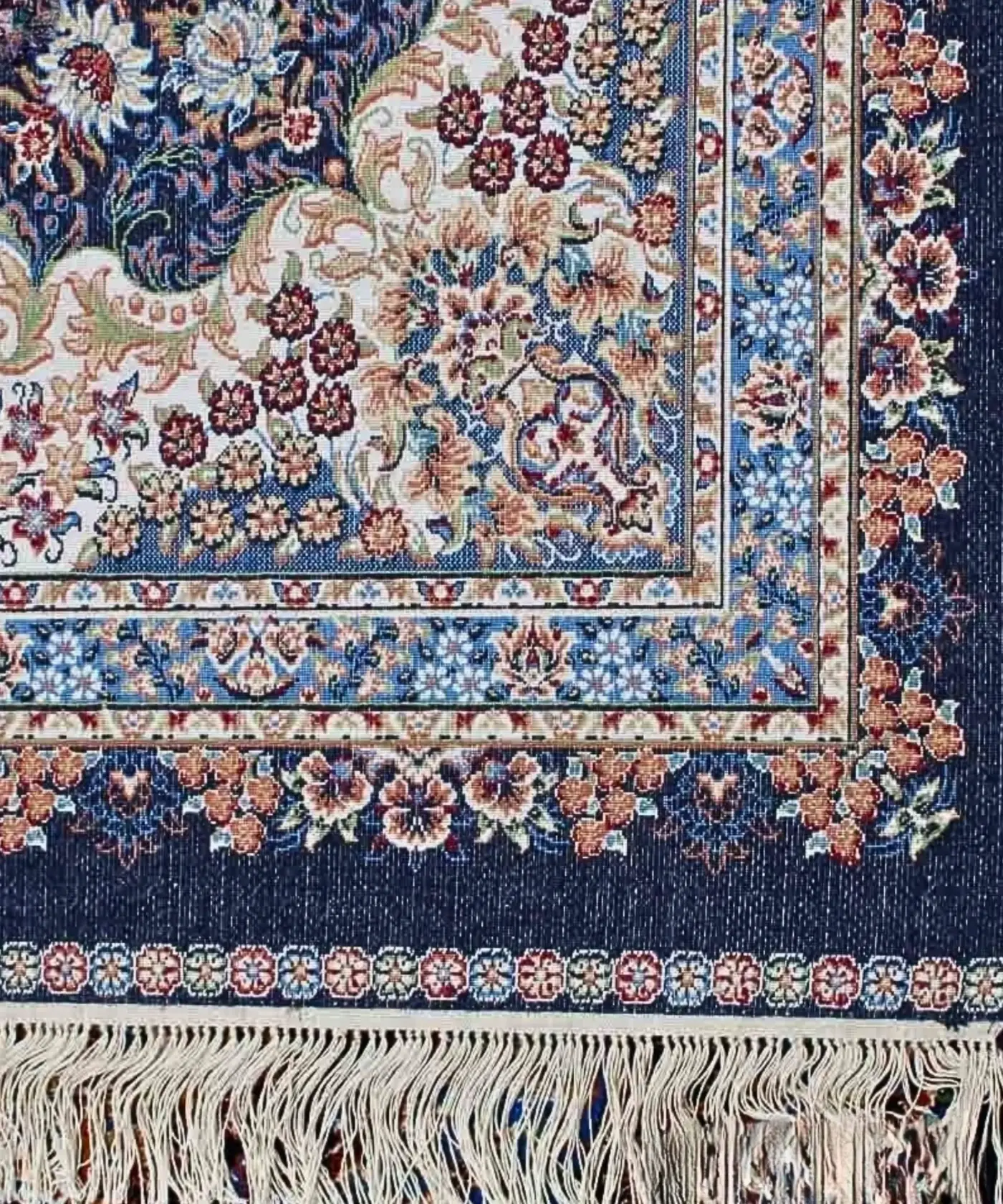 Carpet Silk Oriental (6.5' x 6.5' Ft.) - Image 4