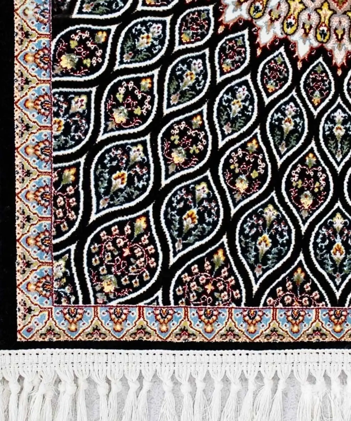 Carpet Woollen Oriental (2' x 3' Ft.) - Image 3