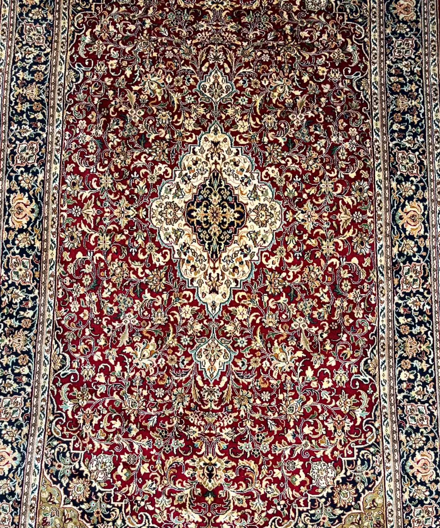 Carpet Handmade Silk On Cotton (4' x 6' Ft.) - Image 3