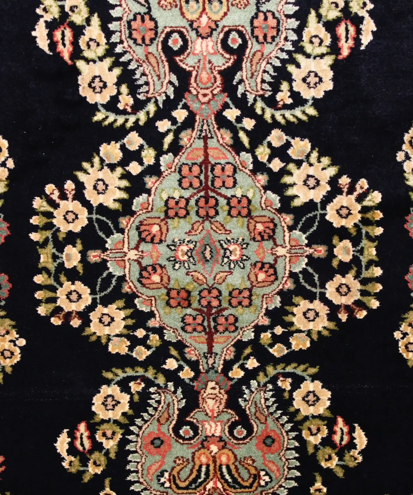 Carpet Handmade Silk On Cotton (3' X 5'ft) - Image 3