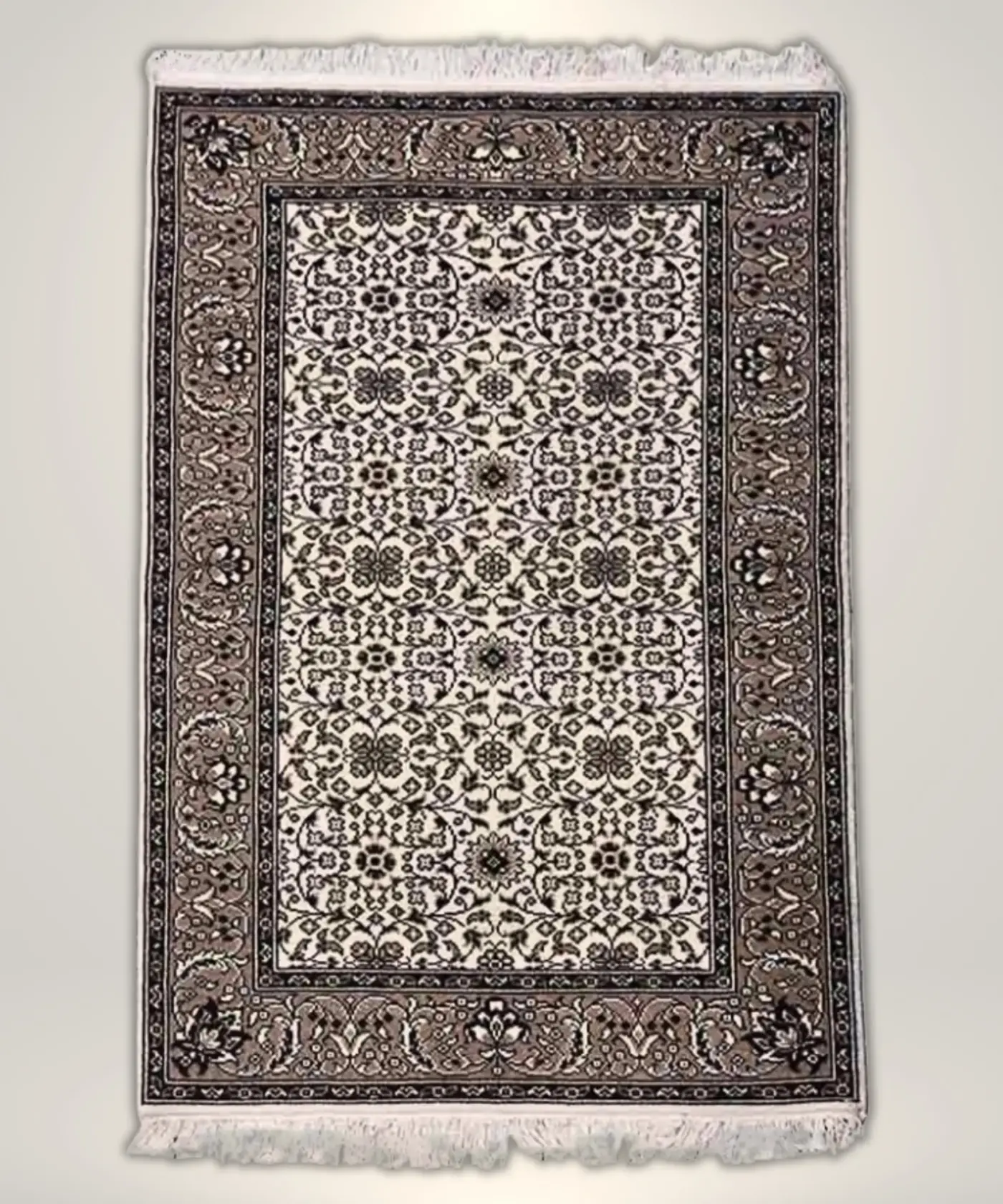 Oriental HM Woollen Carpet (4' x 6' Ft.) - Image 2