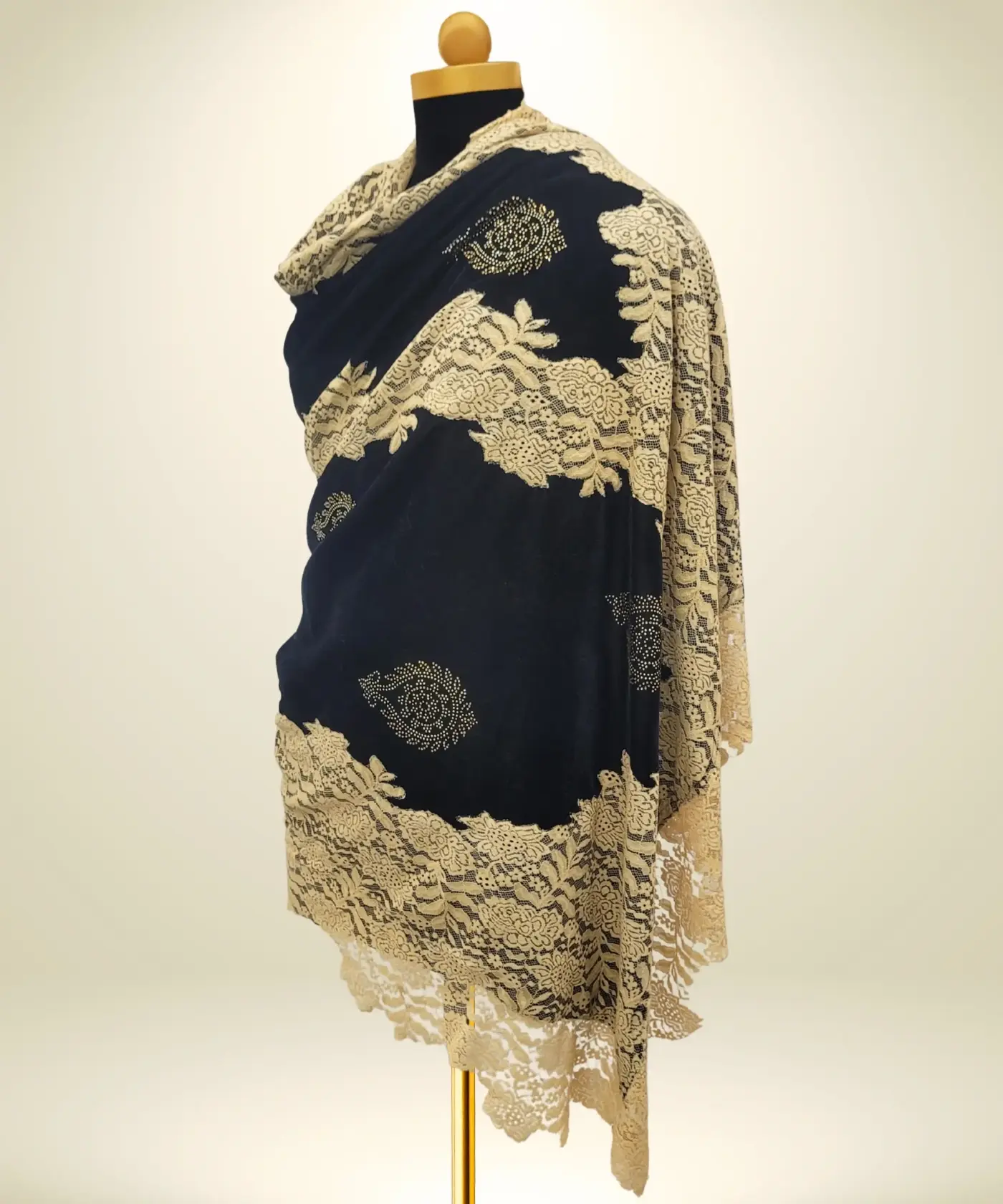 Shawl Velvet Lace Work - Image 13