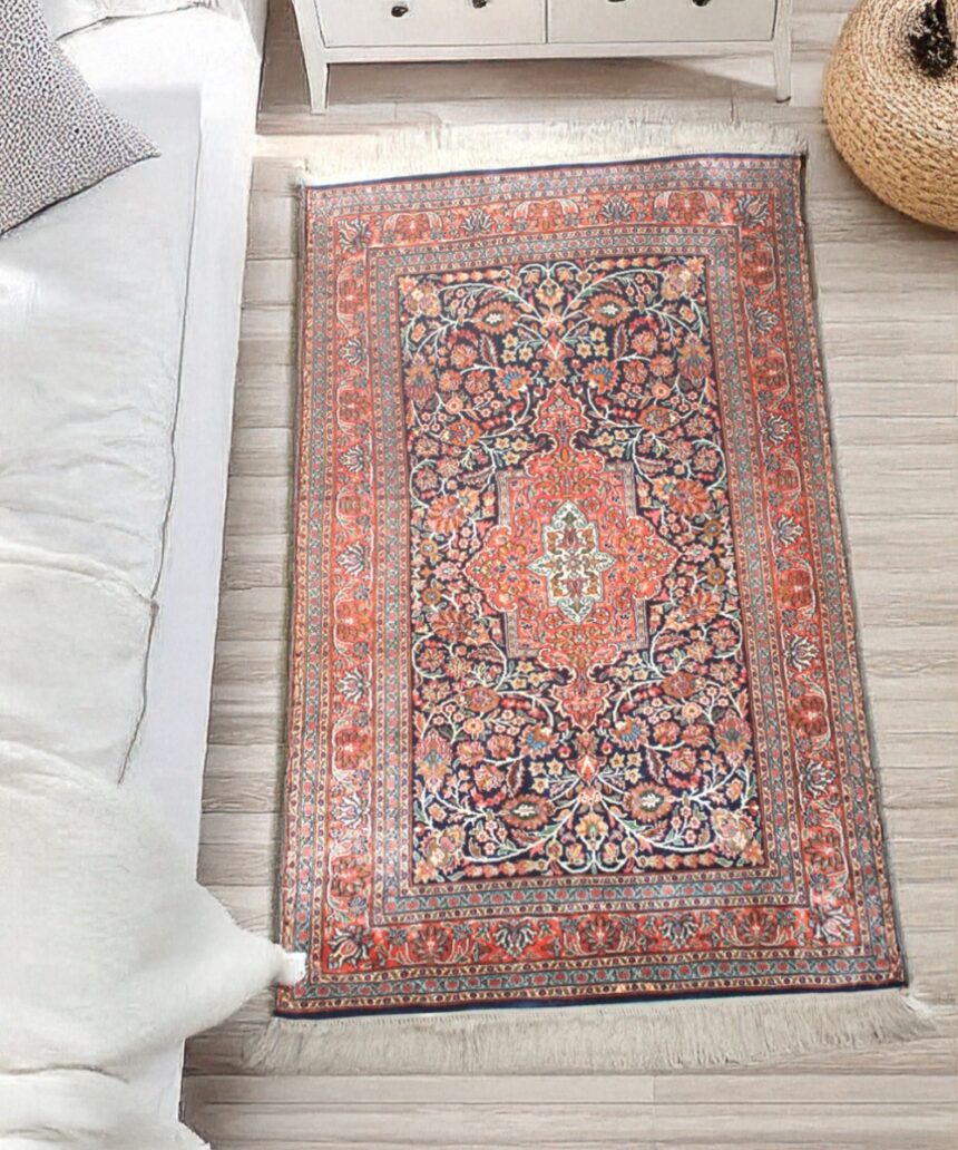 Carpet Handmade Silk (2.5 X 4’ft)