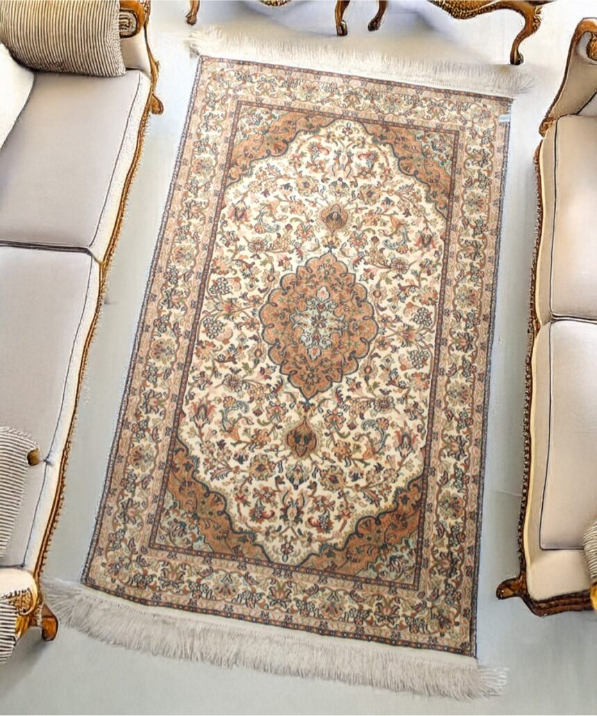 Carpet Handmade Silk On Cotton (3’x 5’Ft.)