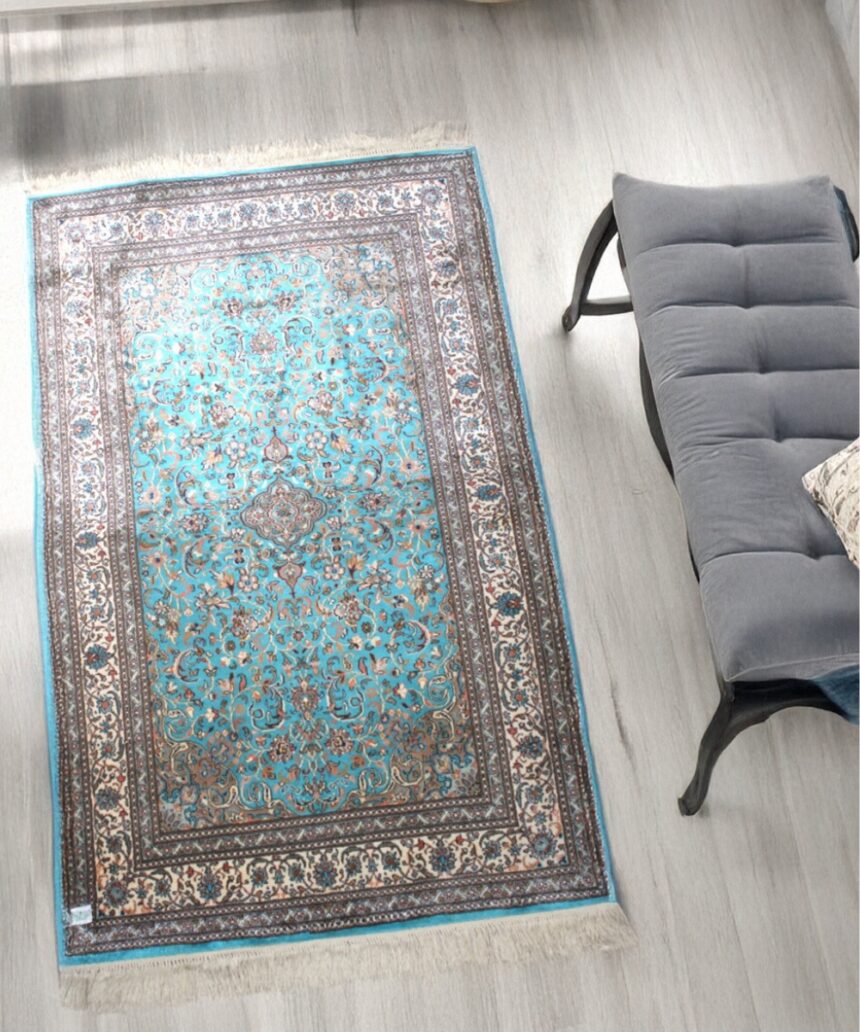 Carpet Handmade Silk (2.5’ X 4’ft)